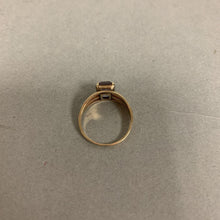 Load image into Gallery viewer, 10K Gold Rose Quartz Ring sz 5.75 (1.7g)
