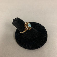 Load image into Gallery viewer, 10K Gold Topaz Vintage Ring sz 3.5 As-Is (2.4g)
