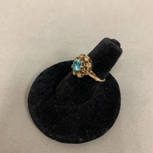 Load image into Gallery viewer, 10K Gold Topaz Vintage Ring sz 3.5 As-Is (2.4g)
