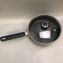 Load image into Gallery viewer, Cook&#39;s Essential 9&quot; Pot
