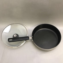 Load image into Gallery viewer, Cook&#39;s Essential 9&quot; Pot
