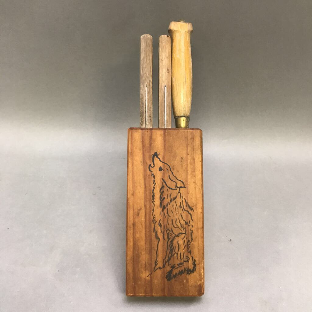 Vintage 4 Piece Knife Set with Block