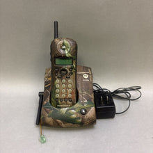Load image into Gallery viewer, Motorola 2.4 GHZ Camouflage Cordless Phone (8&quot;)
