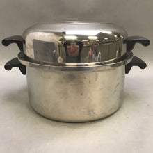Load image into Gallery viewer, Amway Stainles Steel Stock Pot with Poached Egg Insert (5&quot;)
