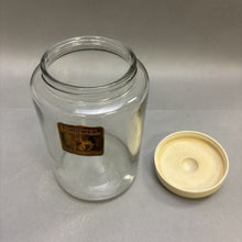 Load image into Gallery viewer, Vintage Yardley 8&quot; Container
