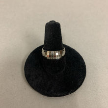Load image into Gallery viewer, Milor Sterling Faceted Band Ring sz 7
