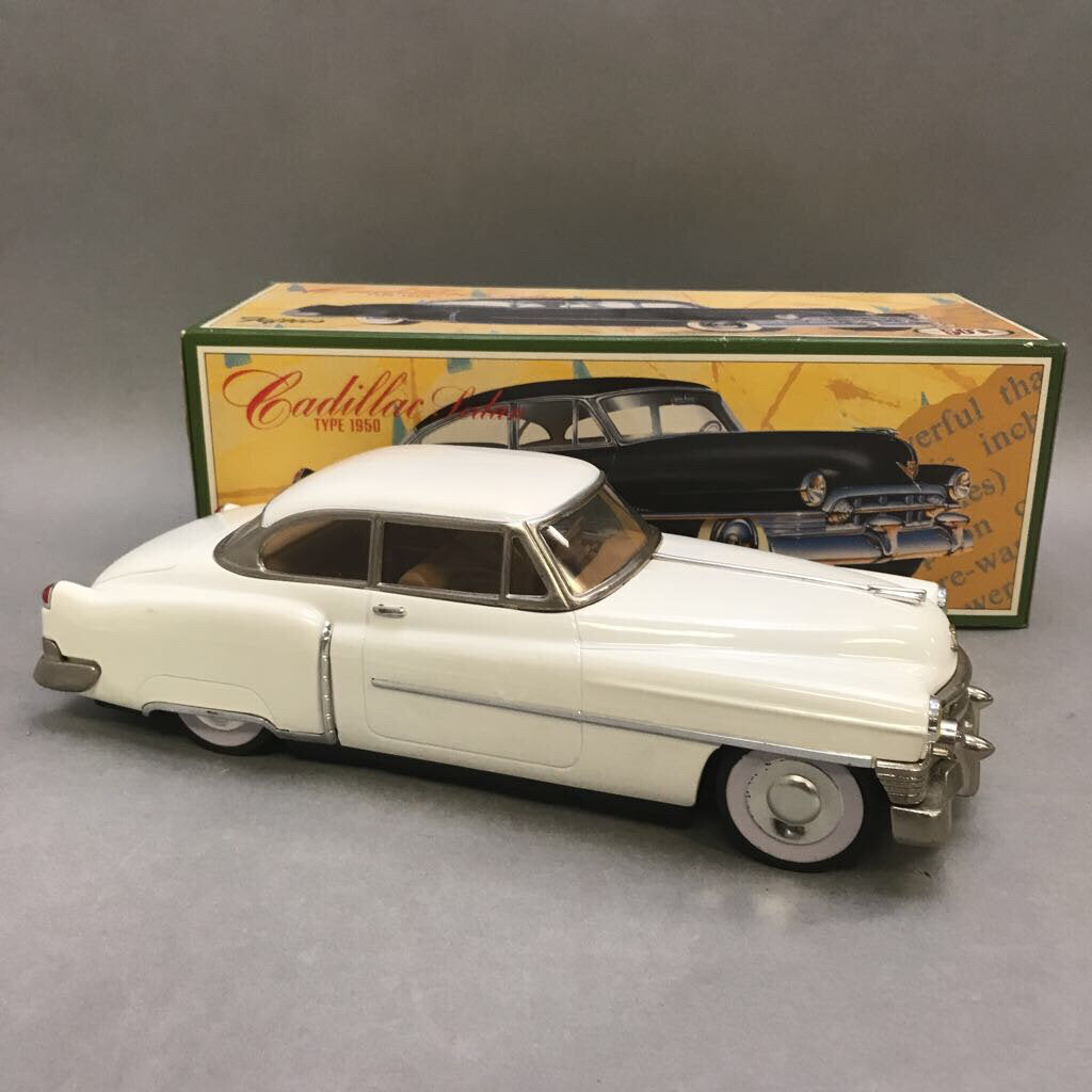 Vintage Fifties Type 1950 White Cadillac Sedan Tin Friction