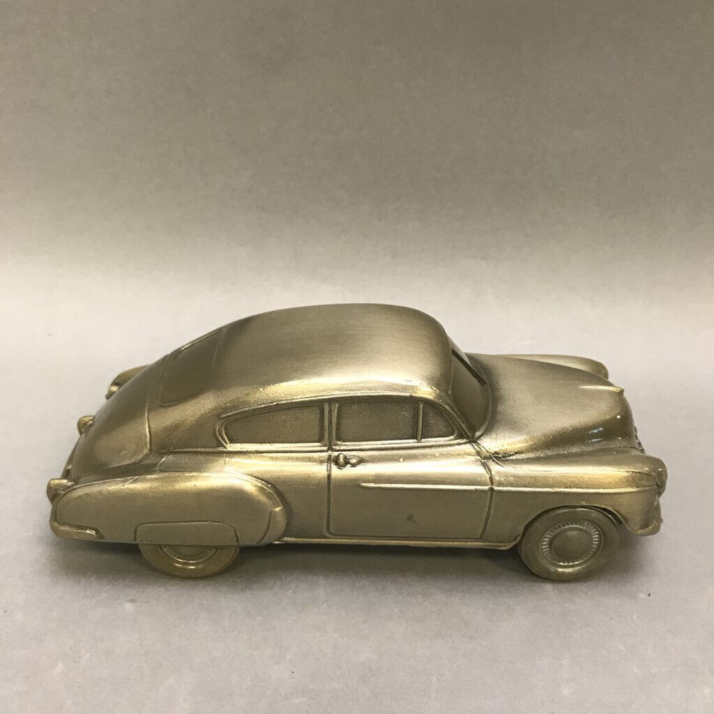 Vintage 70s Banthrico 1950 Chevrolet Fleetline Fastback Metal Car Bank Chicago (3x8)