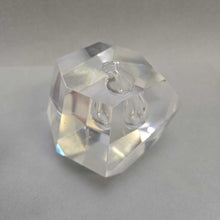 Load image into Gallery viewer, Timo Sarpaneva Faceted Crystal &#39;Orchid&#39; Bud Vase (3&quot;)
