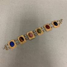 Load image into Gallery viewer, Vintage Gold Filled Carved Gemstone Scarab Link Bracelet Rare (7&quot;)
