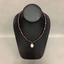 Load image into Gallery viewer, Baroque Pearl Pendant on Purple Crystal Beaded Magnetic Clasp Necklace (20&quot;)

