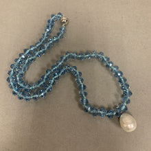 Load image into Gallery viewer, Baroque Pearl Pendant on Blue Crystal Beaded Magnetic Clasp Necklace (20&quot;)
