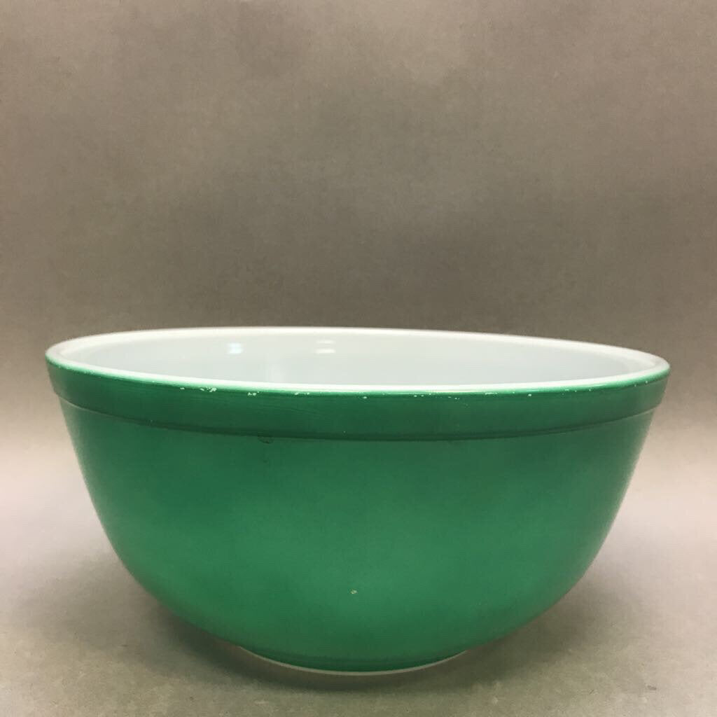 Vintage Pyrex Green Mixing Bowl #403 2.5 Qt