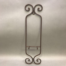 Load image into Gallery viewer, Metal Wall Decor Holder (22&quot;)
