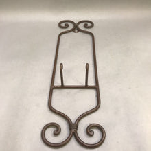 Load image into Gallery viewer, Metal Wall Decor Holder (22&quot;)
