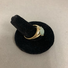 Load image into Gallery viewer, 14K Gold Jade Teardrop Ring sz 9 (4.8g)
