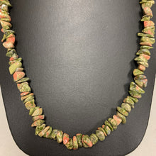Load image into Gallery viewer, Unakite Chip Beaded Necklace (31&quot;)
