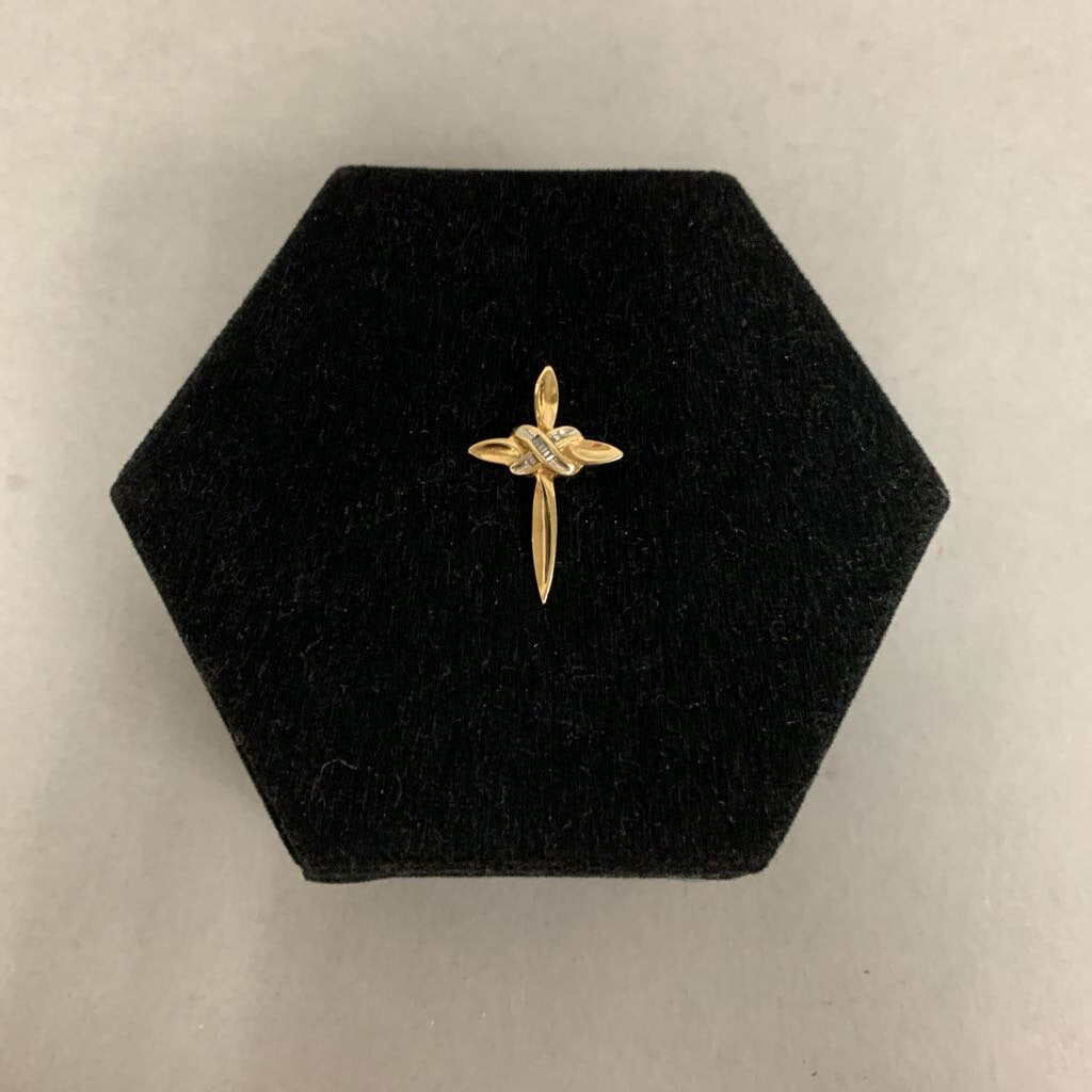 10K Gold Diamond Cross 1