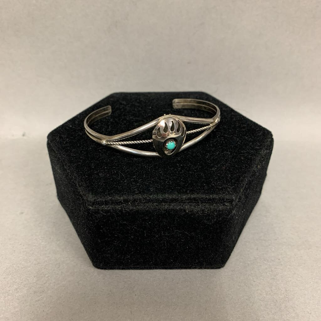 Vintage Navajo Sterling Turquoise Shadow Box Bear Paw Cuff Bracelet