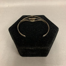 Load image into Gallery viewer, Vintage Navajo Sterling Turquoise Shadow Box Bear Paw Cuff Bracelet
