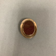 Load image into Gallery viewer, 10K Gold Sunstone Vintage Brooch 1.5" Pin (8.3g)
