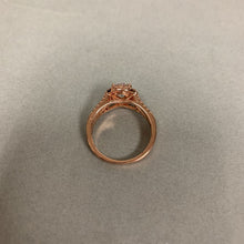 Load image into Gallery viewer, 10K Rose Gold Cubic Zirconia Engagement Ring sz 8 (3.7g)
