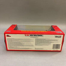 Load image into Gallery viewer, NASCAR Racing Champions Jeff Gordon #24 DuPont 1:24 Diecast 1997 (4x5x10)
