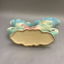 Load image into Gallery viewer, Hull Pottery Double-Cornucopia Vase #B-13 (~8&quot;)
