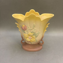Load image into Gallery viewer, Hull Pottery Magnolia Vase #USA-1 (~8.75&quot;)
