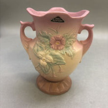 Load image into Gallery viewer, Hull Pottery Wildflower Vase G-2 (~6.25&quot;)
