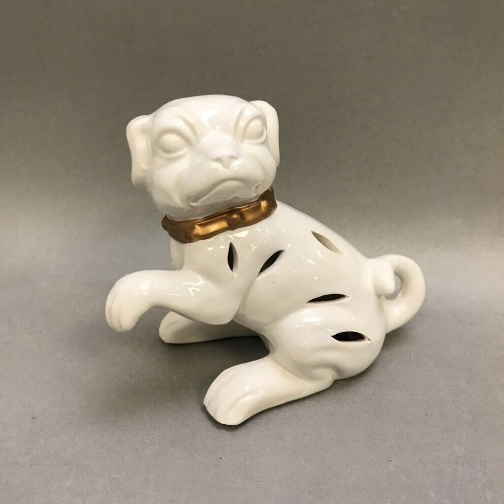 Ceramic Dog Figurine (6x6.5x4)