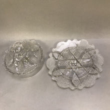 Load image into Gallery viewer, Clear Glass Butter Dish (4.5x7x7)
