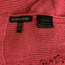 Load image into Gallery viewer, Eileen Fisher Pink Wool Pointelle Knit Scarf

