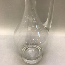 Load image into Gallery viewer, Vintage Wine/Water Crystal Decanter with Handle &amp; Stopper (12&quot;)
