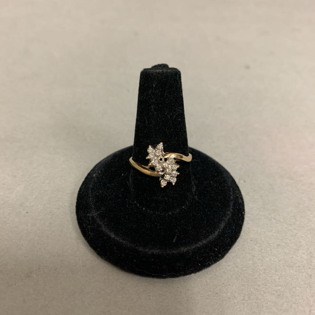 10K Gold Diamond Ring sz 6 (As-Is) (2.4g)