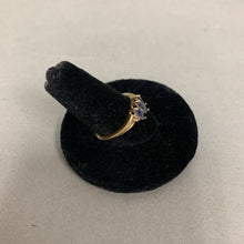 Load image into Gallery viewer, 10K Gold Tanzanite Diamond Ring sz 7 (1.6g)
