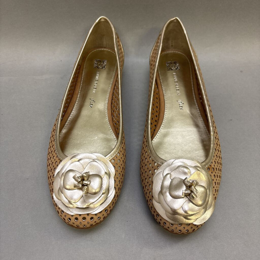 Anne Klein Ladies Iflex Tan Flats Size 9.5