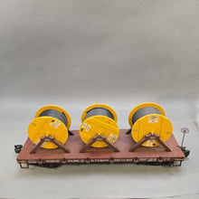 Load image into Gallery viewer, Aristo-Craft G-Scale Train - Flat Car w/ Cable Reel Load; WPY/White Pass #407; #ART-86407
