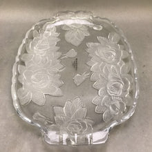 Load image into Gallery viewer, Home Beautiful Crystal Oblong Serving Tray (13&quot;)
