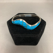 Load image into Gallery viewer, Sterling Turquoise Inlay Wave Hinged Bangle Bracelet (2.5&quot; Inside Diameter)
