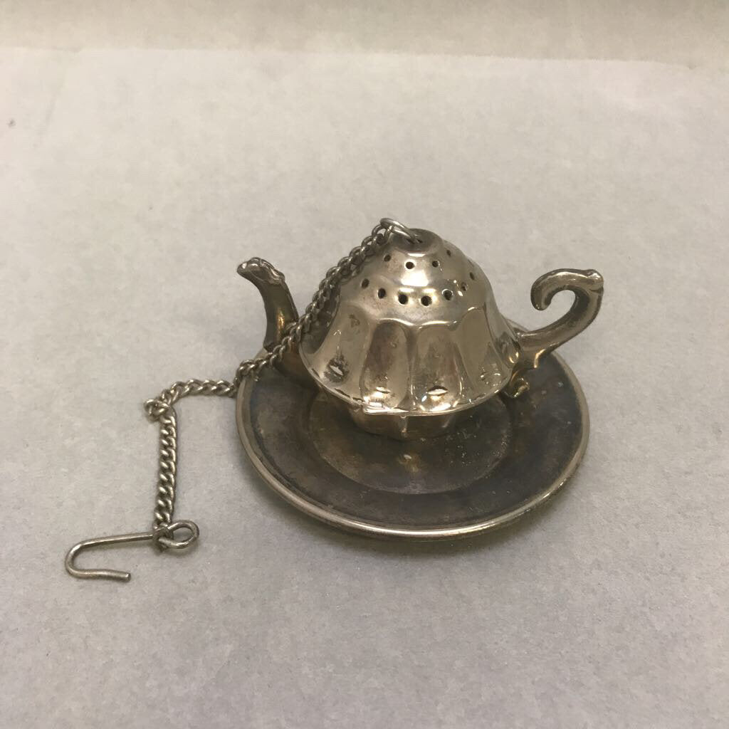 Vintage Silverplate Hanging Tea Strainer with Underplate