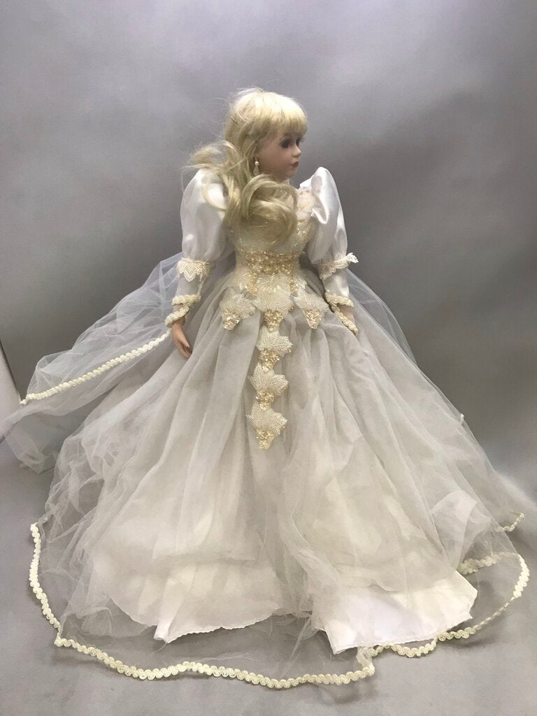 Bride Large Doll - by Kingstate, The Dollcrafter (23