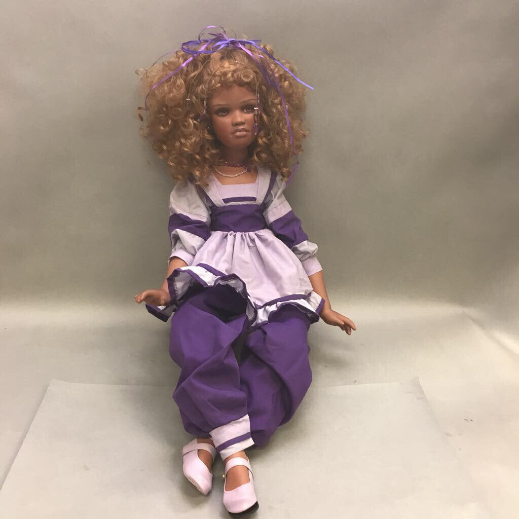Original Jan Mclean African American Porcelain 24