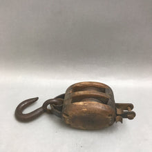 Load image into Gallery viewer, Antique Pulley Wooden Snatch Block Double Farm Tool With One Hook. Primitive (10&quot;)
