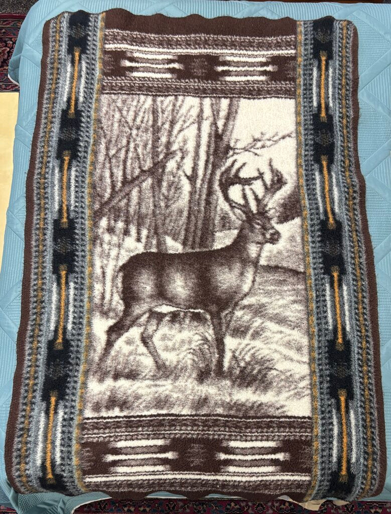 Wildlife Throw Blanket (56x36)