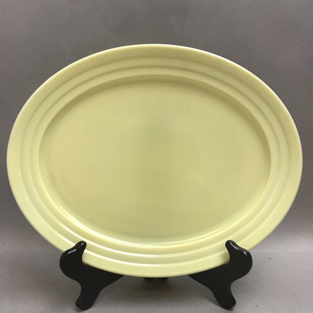 Vintage Hazel Atlas Moderntone Yellow Oval Platter (12x9)