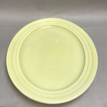 Load image into Gallery viewer, Vintage Hazel Atlas Moderntone Yellow Oval Platter (12x9)
