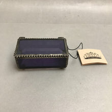 Load image into Gallery viewer, J. Devlin Glass Art Box (1.5x3x1.75)
