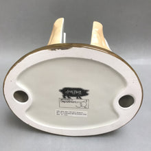 Load image into Gallery viewer, Department 56 Jam Bon Trivet Pig Napkin Holder with Napkins (6&quot;)
