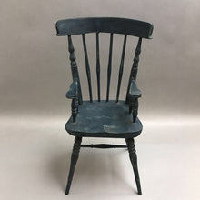 Load image into Gallery viewer, Wood Doll Chair (15x7x6)
